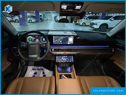 HYUNDAI GRANDEUR PREMIUM