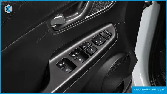 HYUNDAI KONA MODREN
