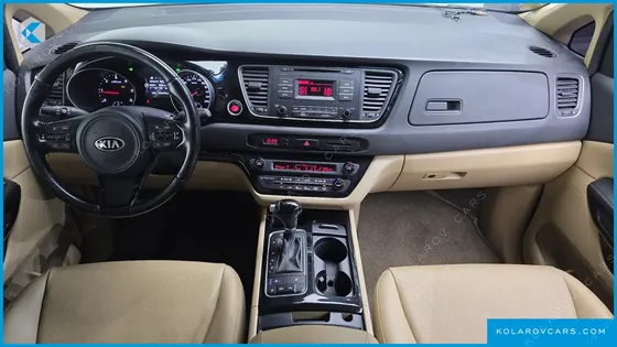 KIA CARNIVAL 9-SEATER PRESTIGE
