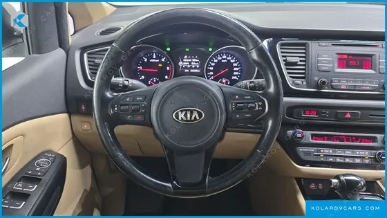 KIA CARNIVAL 9-SEATER PRESTIGE