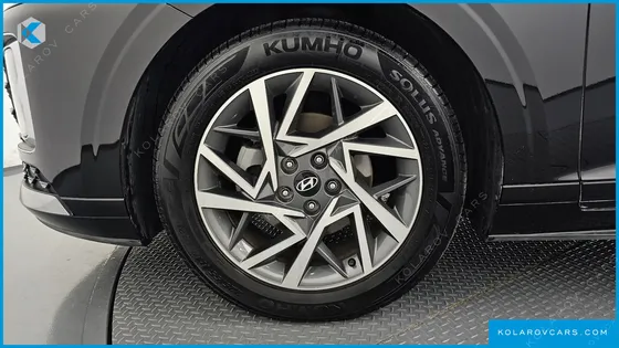 HYUNDAI GRANDEUR PREMIUM