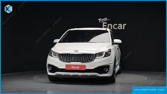 KIA CARNIVAL 9-SEATER LUXURY