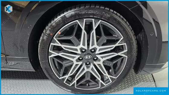 HYUNDAI GRANDEUR EXCLUSIVE