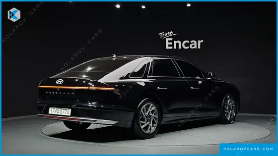 HYUNDAI GRANDEUR PREMIUM