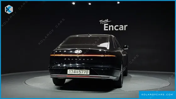 HYUNDAI GRANDEUR PREMIUM