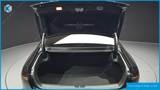 HYUNDAI GRANDEUR PREMIUM