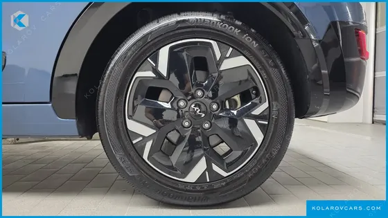 KIA NIRO EARTH