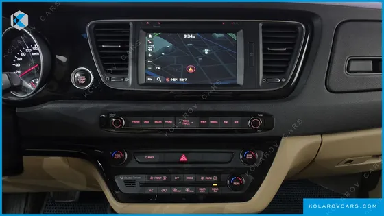 KIA CARNIVAL 9-SEATER PRESTIGE