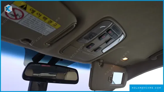 KIA CARNIVAL 9-SEATER PRESTIGE