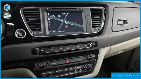 KIA CARNIVAL 11-SEATER NOBLESSE