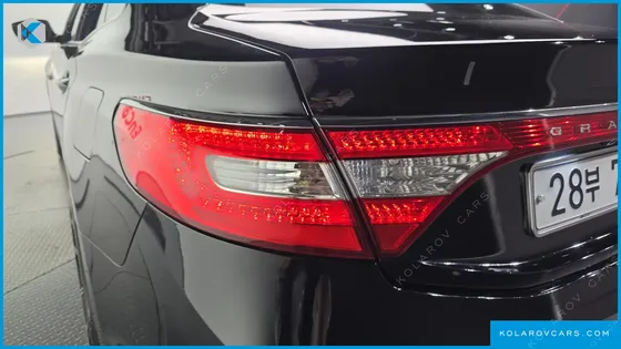 HYUNDAI GRANDEUR HG220 DIESEL PREMIUM
