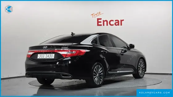 HYUNDAI GRANDEUR HG300 EXCLUSIVE