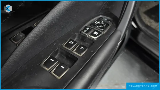 HYUNDAI GRANDEUR HG300 EXCLUSIVE