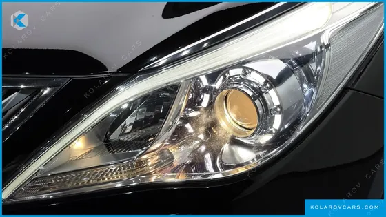 HYUNDAI GRANDEUR HG300 PREMIUM