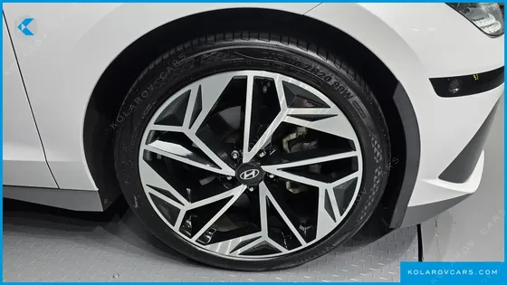 HYUNDAI IONIQ 6 LONG RANGE