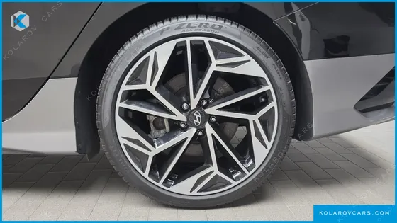HYUNDAI IONIQ 6 LONG RANGE