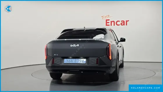 KIA EV4 STANDARD 2WD