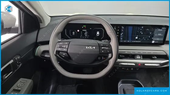 KIA EV4 STANDARD 2WD