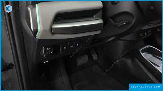KIA EV4 STANDARD 2WD
