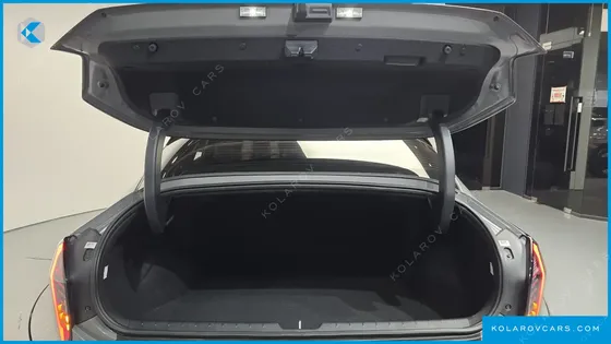 KIA EV4 STANDARD 2WD