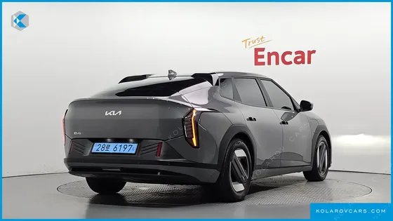 KIA EV4 STANDARD 2WD