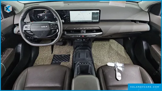 KIA EV4 STANDARD 2WD