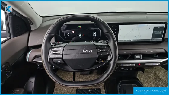 KIA EV4 STANDARD 2WD