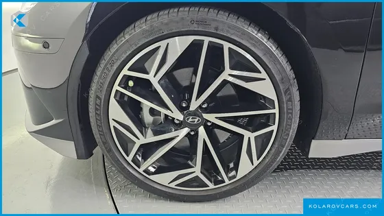 HYUNDAI IONIQ 6 LONG RANGE