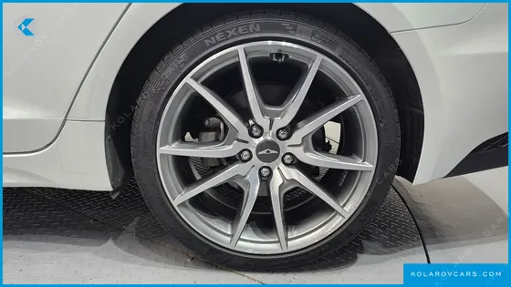 GENESIS G70 GASOLINE 2.0T 4WD