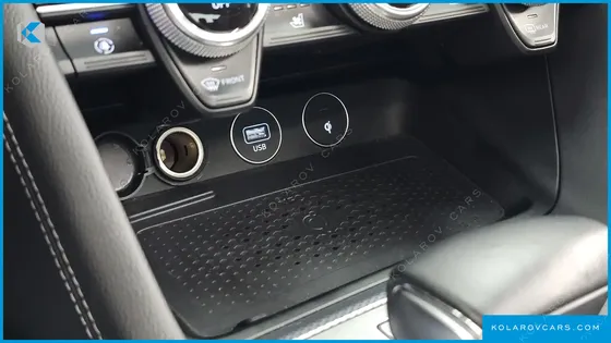 GENESIS G70 GASOLINE 3.3T 4WD