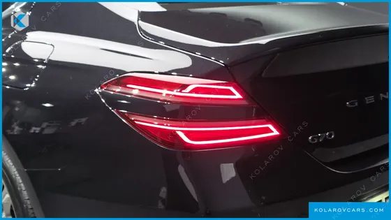 GENESIS G70 GASOLINE 2.5T 4WD