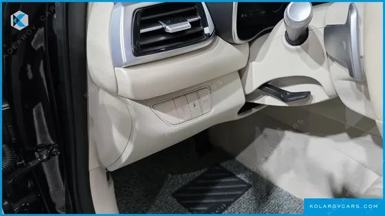 GENESIS G70 GASOLINE 2.5T 4WD