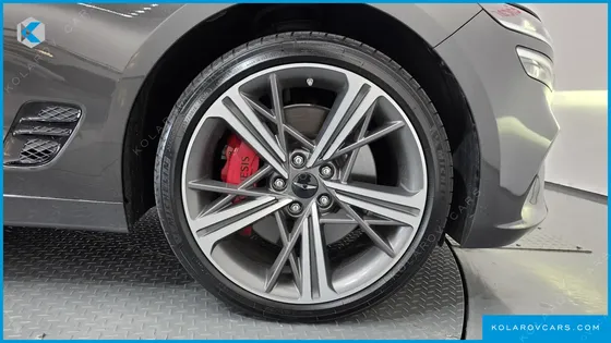 GENESIS G70 GASOLINE 3.3T 4WD