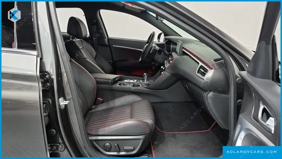 GENESIS G70 GASOLINE 3.3T 4WD