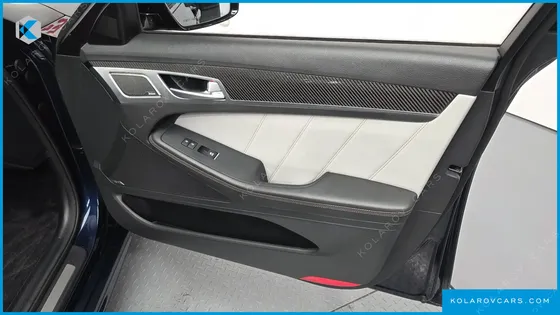 GENESIS G80 3.3 T-GDI AWD