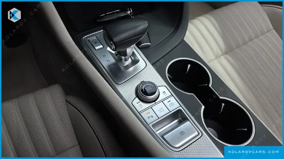 GENESIS G70 GASOLINE 2.0T 4WD