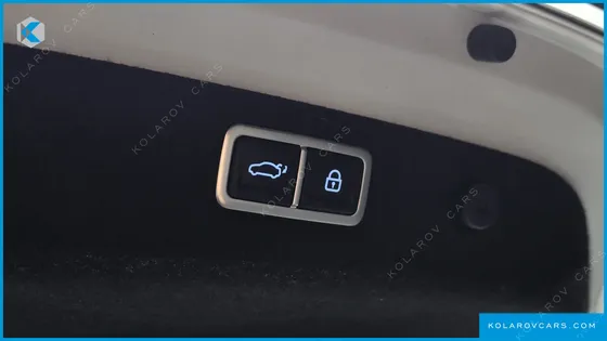 GENESIS G70 GASOLINE 2.0T 2WD