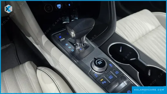 GENESIS G70 GASOLINE 2.0T 2WD