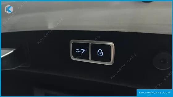 GENESIS G70 GASOLINE 2.0T 2WD