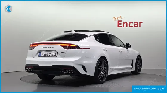KIA STINGER 2.5 AWD MASTERS