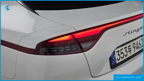 KIA STINGER 2.5 AWD MASTERS