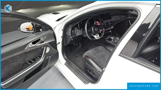 KIA STINGER 3.3 GT AWD MASTERS TURBO PACKAGE