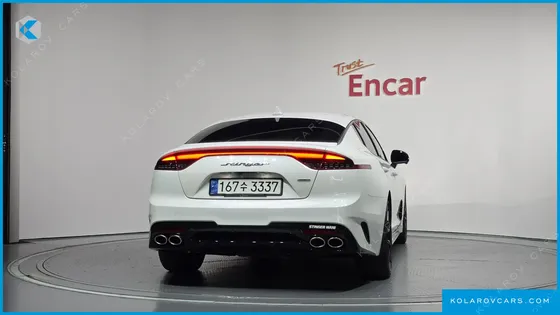 KIA STINGER 2.5 AWD MASTERS