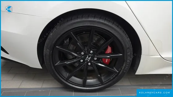 KIA STINGER 2.5 AWD MASTERS