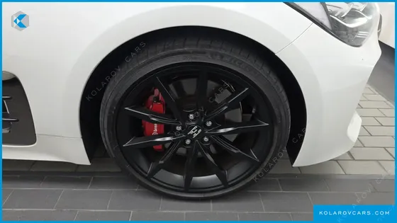 KIA STINGER 2.5 AWD MASTERS