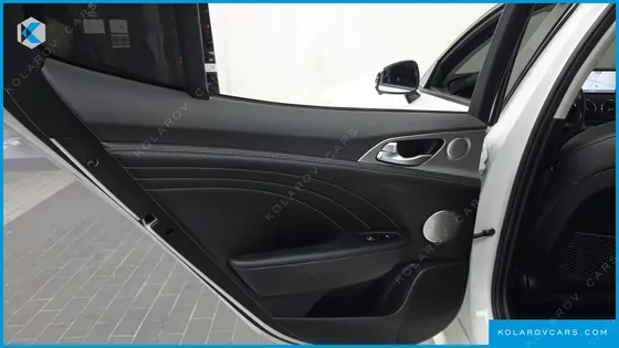 KIA STINGER 2.5 AWD MASTERS