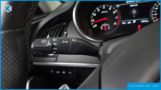 KIA STINGER 2.5 AWD MASTERS