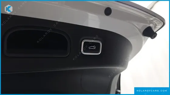 KIA STINGER 2.5 AWD MASTERS
