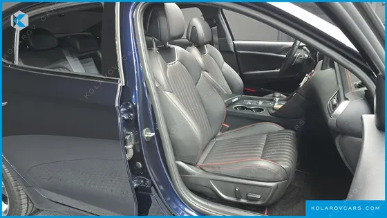 GENESIS G70 GASOLINE 2.5T 2WD