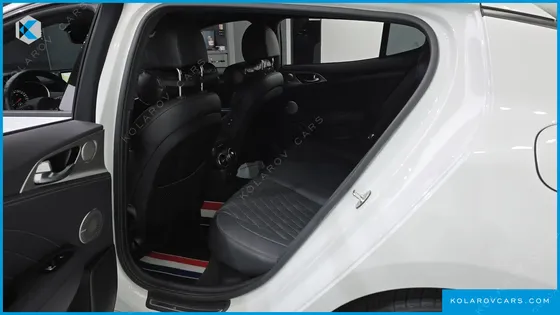 KIA STINGER 3.3 GT AWD